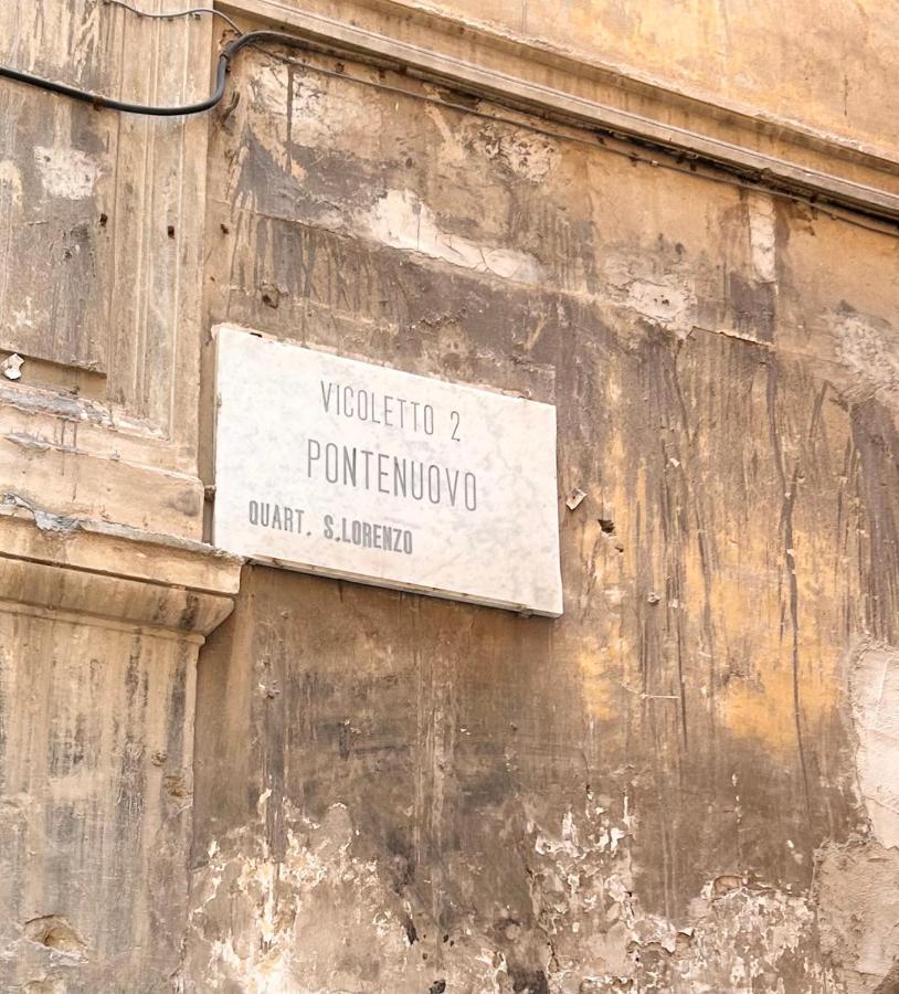 Mini House Vicoletto Pontenuovo 41 Apartment เนเปิลส์ ภายนอก รูปภาพ