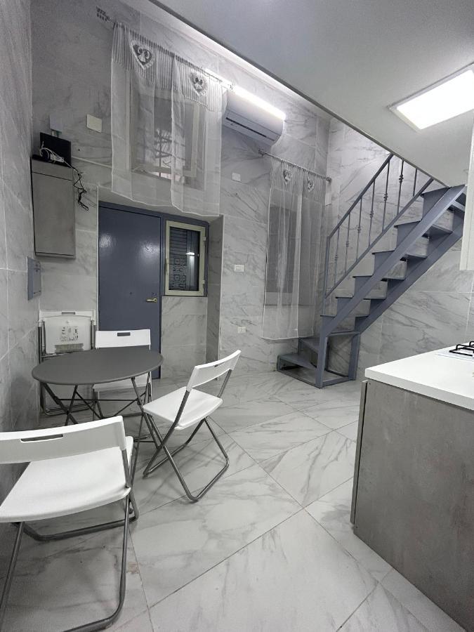 Mini House Vicoletto Pontenuovo 41 Apartment เนเปิลส์ ภายนอก รูปภาพ